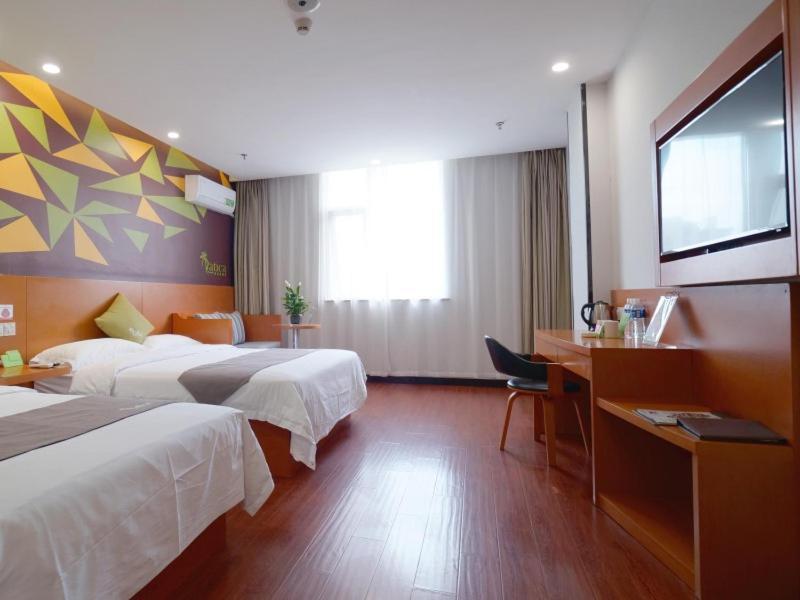 Vatica Jiangsu Xuzhou Wanda Plaza Hotel Kültér fotó